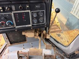 Caterpillar D8R