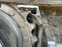 Caterpillar 323D3