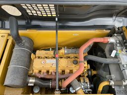 Caterpillar 323D3