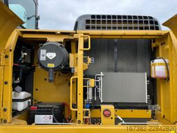 Caterpillar 323D3