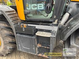 JCB FASTRAC 4220