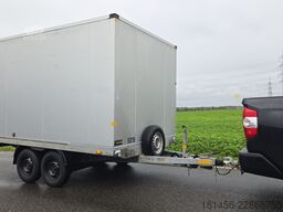 VEZEKO BUS Koffer 3500kg 495cm gebraucht