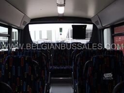 Iveco Crossway 13m Pop Light / Double middle door/ pr...