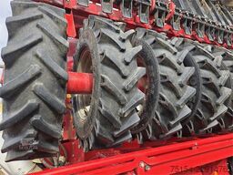 Horsch Serto 12 SC
