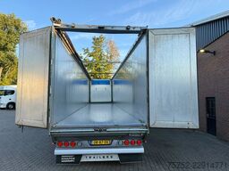 Knapen K502 93m3 Zijdeuren/Side doors Alcoa's Top cond...