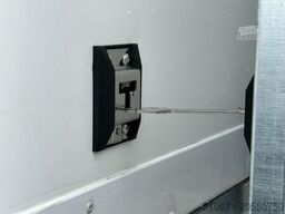 BLYSS Kofferanhänger 305x150x180cm 1300kg zGG