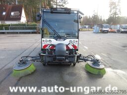 Hako CityMaster CM2000 2 Besen Baujahr 2015