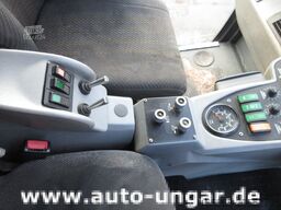 Hako CityMaster CM2000 2 Besen Baujahr 2015