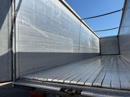 KNAPEN K100 Schubboden 92m³ 10 mm Boden, top Zustand