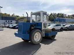  2000 W 602 BD Strassenwalze / Swiss-Vehicle