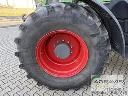 Fendt 828 VARIO S4 Profi Plus