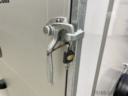 Cheval Liberte Debon C300 Roadster  Tür Kofferanhänger