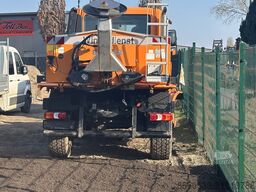 Unimog 323