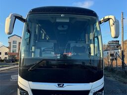 MAN Lion’s Coach 6x2 Coach Bus – 63 Seats WATCH VIDEO