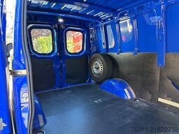 IVECO Daily 35S18 , 3,0L, Anhänger bis 3,5t