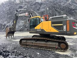 Volvo ec380EL excavator w/ hw undercarriage and toothed