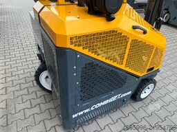 Combilift CB3000/LPG /2016 year/ Perfect condition