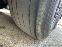 Krone SD, Tail Lift, Lifting Axle A