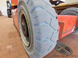 JLG E300AJP