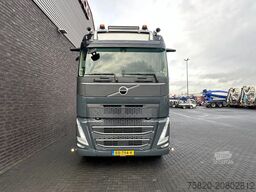 Volvo FH 540 8X2 TRIPLE VDL S30-6700 HAAKARMSYSTEEM /...