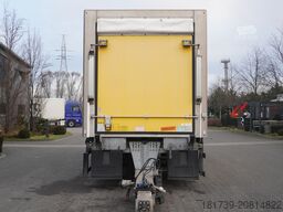 ROHR refrigerated trailer / Carrier Supra 850
