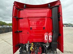 Mercedes-Benz Actros 2853 6x4 BIG SPACE CAB