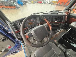 Volvo FH 16 660 6x4 RETARDER / HYDRAULICS