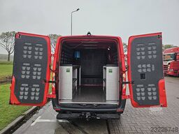 MERCEDES-BENZ SPRINTER 215 L1H1 | Automaat | MBUX | Airco | 3...