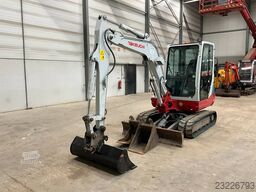 Takeuchi TB 235