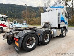 VOLVO FH16 750 6X4 eev Retarder 140 Tonnen Zuggewicht