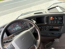 VOLVO FH16 750 6X4 eev Retarder 140 Tonnen Zuggewicht