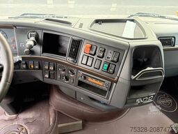 VOLVO FH16 750 6X4 eev Retarder 140 Tonnen Zuggewicht