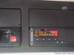 Mercedes-Benz Arocs 2830