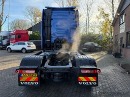 Volvo FH 460 Globetrotter XL 2x tank Standairco 405.3...