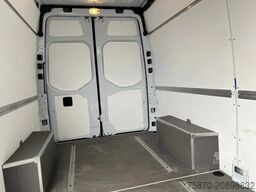 Mercedes-Benz Sprinter 317 CDI L2H2