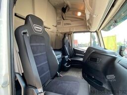 IVECO AHFFU7C3000114 CM LNG