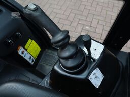 Manitou MC25-4 Valid Inspection, *Guarantee! Diesel, 4x4 D