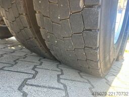 MAN TGS 35.460 / 8x2-6 / Silo / Gergen **2 x Stück**