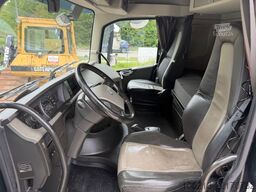 VOLVO FH 540 6X4 + Carnehl Top Zustand