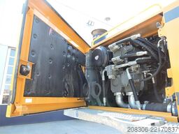 LIEBHERR R956