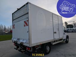 Peugeot Boxer 2.0 HDI BOX + LIFT - ONLY ONE PART OF REG...