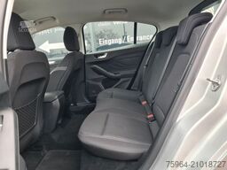 FORD Focus Limo 1.0 EB Cool & Connect - LED - CAM