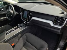 VOLVO XC60 Momentum Pro 2WD - ASSISTS - ILS - AHK -
