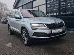SKODA Karoq Clever 4x4 - ACC - LED - AHK -