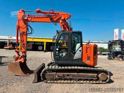 HITACHI ZX 135 US-5B Kettenbagger / AC / 46.500 EUR