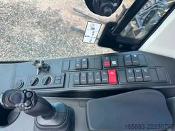 LIEBHERR L 506 Compact Radlader 49.900 EUR
