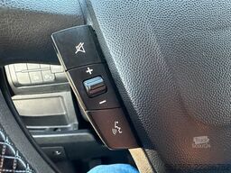 PEUGEOT Boxer DoKa mit Pritsche | Kran | AHK | Klima