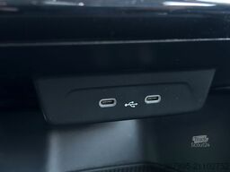 SKODA 1.0MPi Selection V.Cockpit LED MuFu SHZ PDC/H