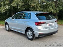 SKODA 1.0MPi Selection PDC/H V.Cockpit SHZ LED LM15