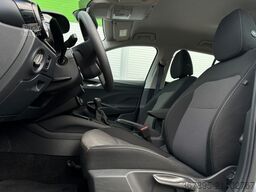 SKODA 1.0MPi Selection PDC/H V.Cockpit SHZ LED LM15